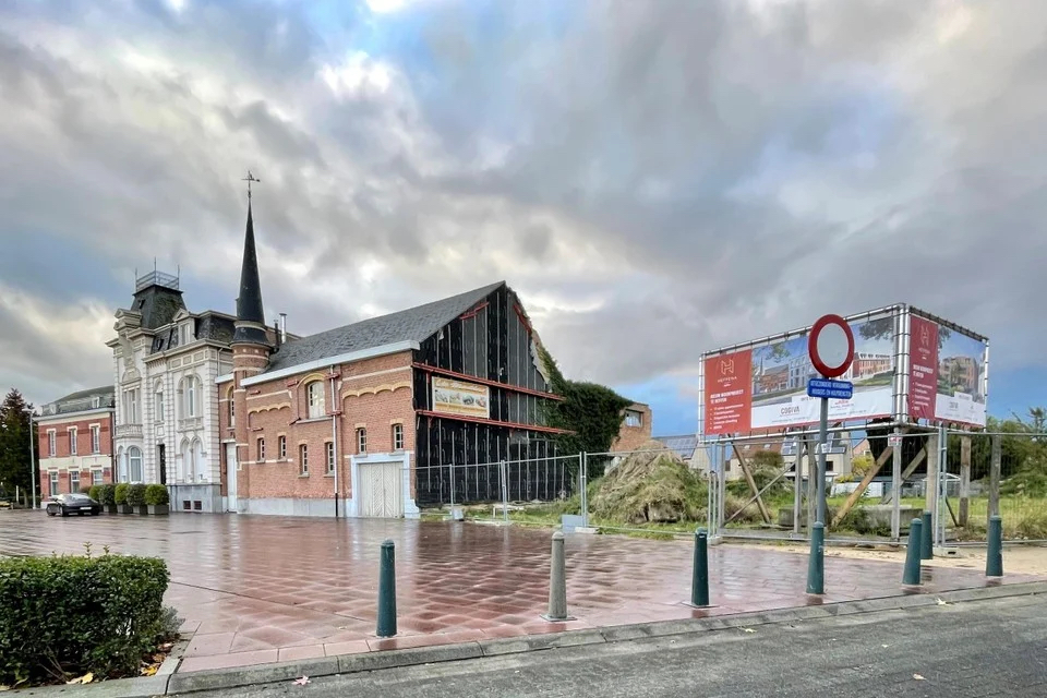 Het Jagershuis met het karakteristieke torentje wordt mee geïntegreerd in de nieuwe residentie Heffena.